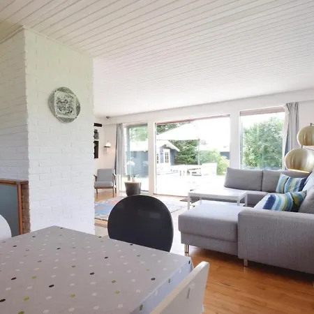 Feriehus Awesome In W/ 3 Bedrooms Svendborg